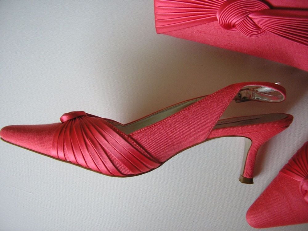 coral heel