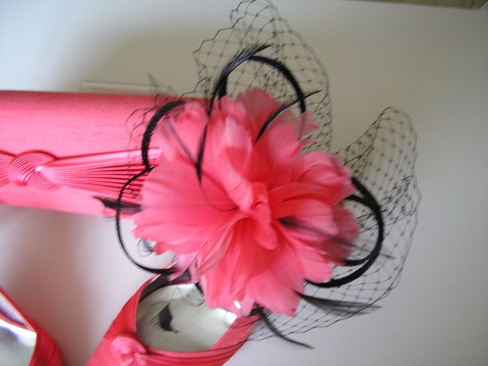Jacques Vert shoes fascinator and bag in coral size 5