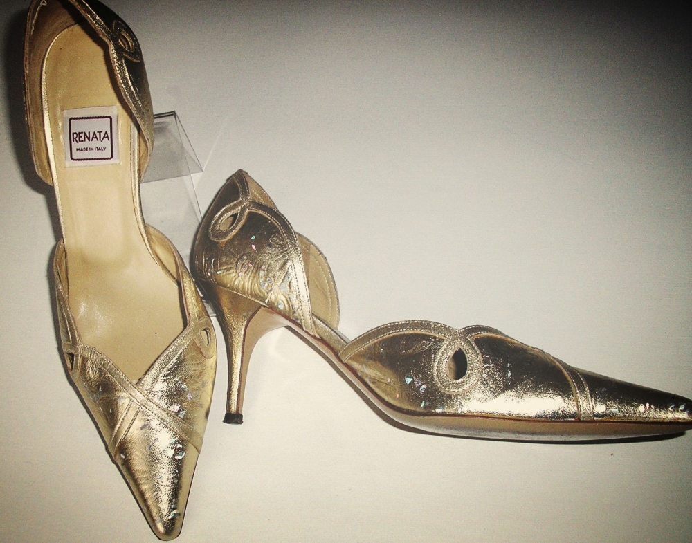 Renata designer shoes gold iridescent size 5 mother bride used