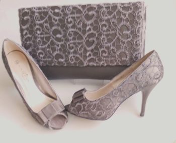 matching shoes and bags for mother of the bride