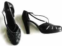 Bertie shoes black platform heels size 7 new