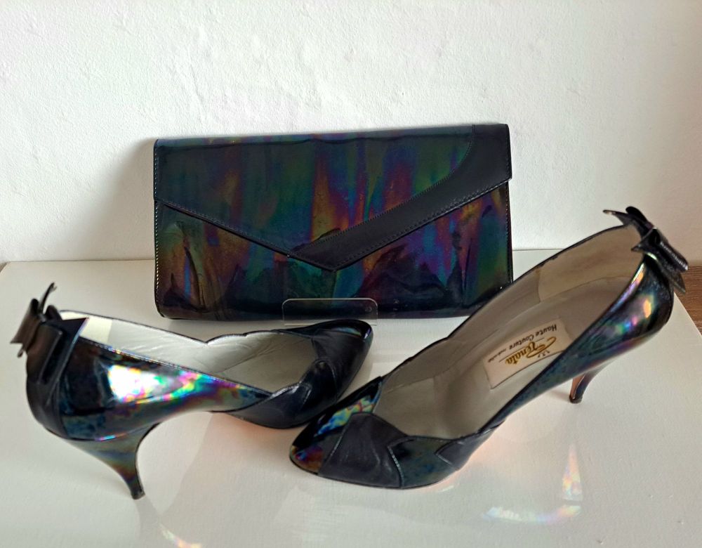 Renata designer shoes matching bag black iridescent effect size 5 vintage
