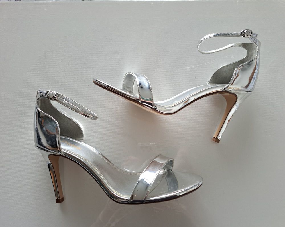 Dune Silver Stiletto Metallic Party Sandals size 7