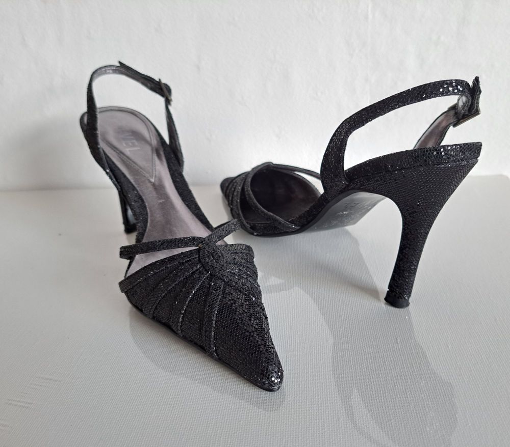 Ravel designer slingback heels black glitter size 3
