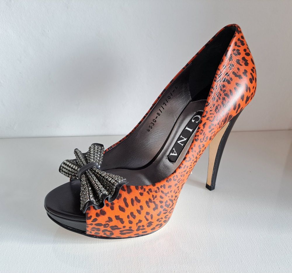 Gina London shoes Mistique Red animal print crystals bow size 4 to 4.5