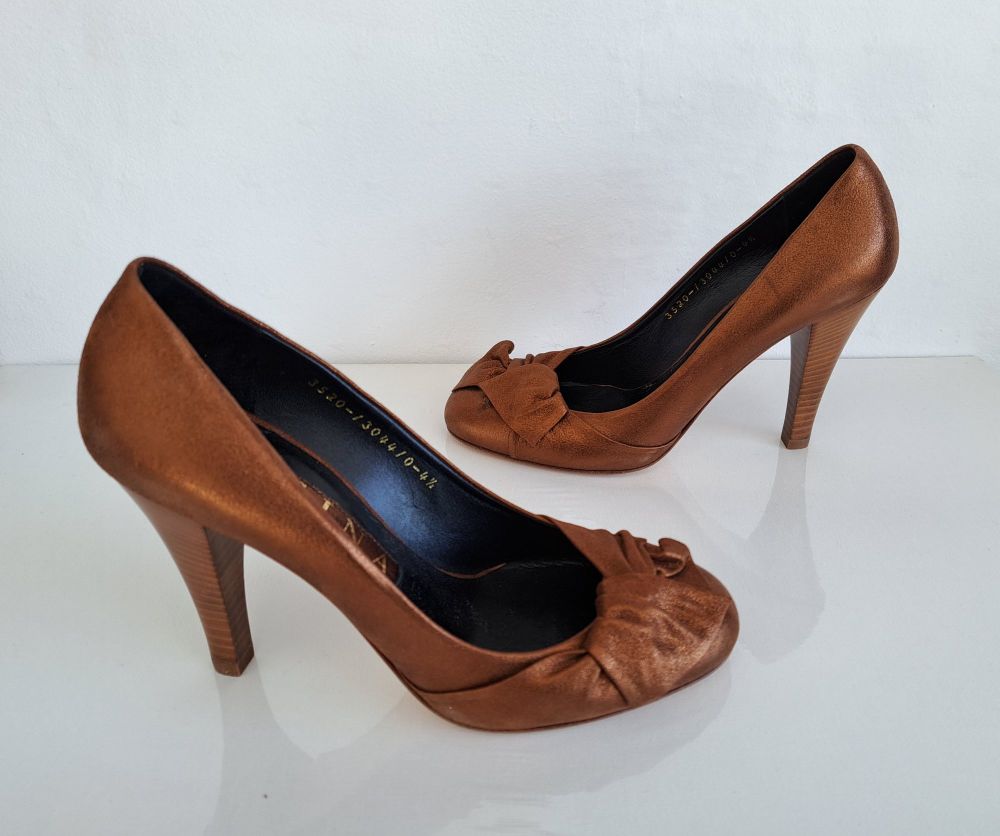 Gina London shoes Bronze/copper kid leather size 4.5