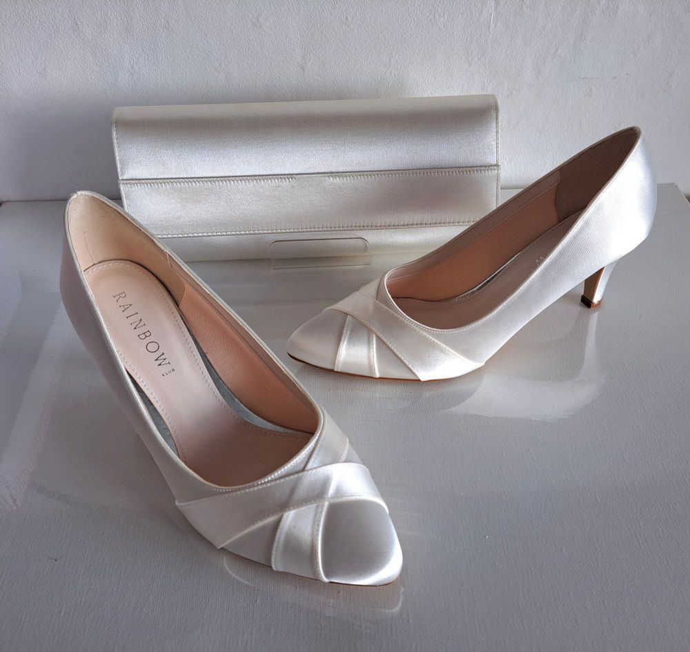 Rainbow Club Lexi Ivory Satin Bridal Shoes Size 5.5 and Matching Bag