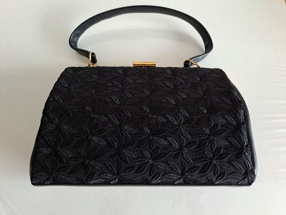 Designer Elbief evening bag black leather guipure lace vintage