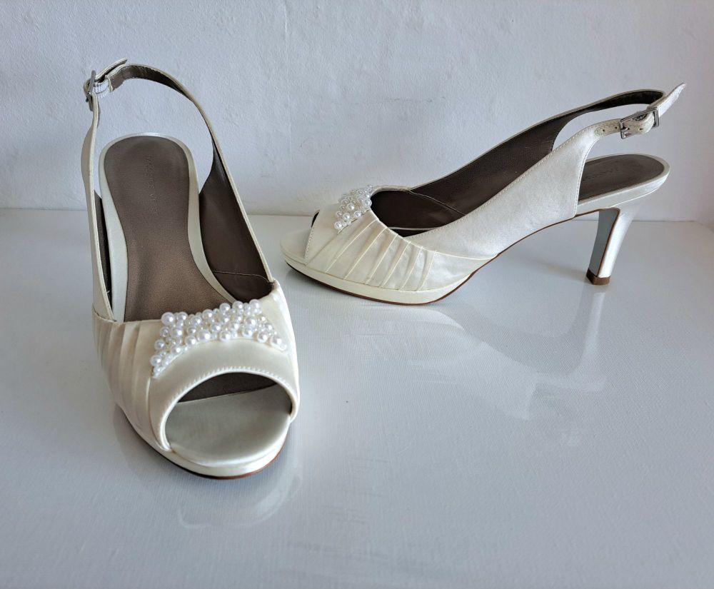 Jacques Vert White Beaded Bridal Peep Toe Slingback Shoes Size 7
