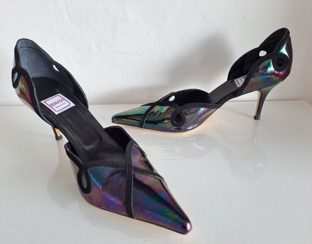Designer shoes Renata black petroleac effect size 7