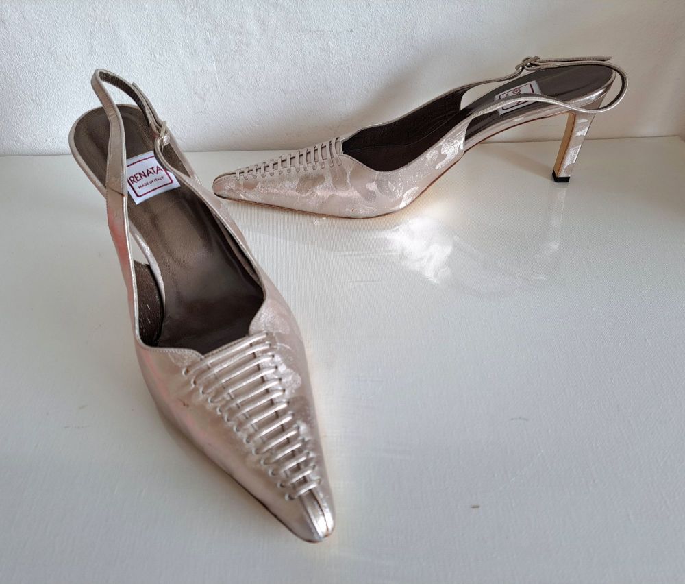 Renata designer shoes  Champagne.mother bride Size 8