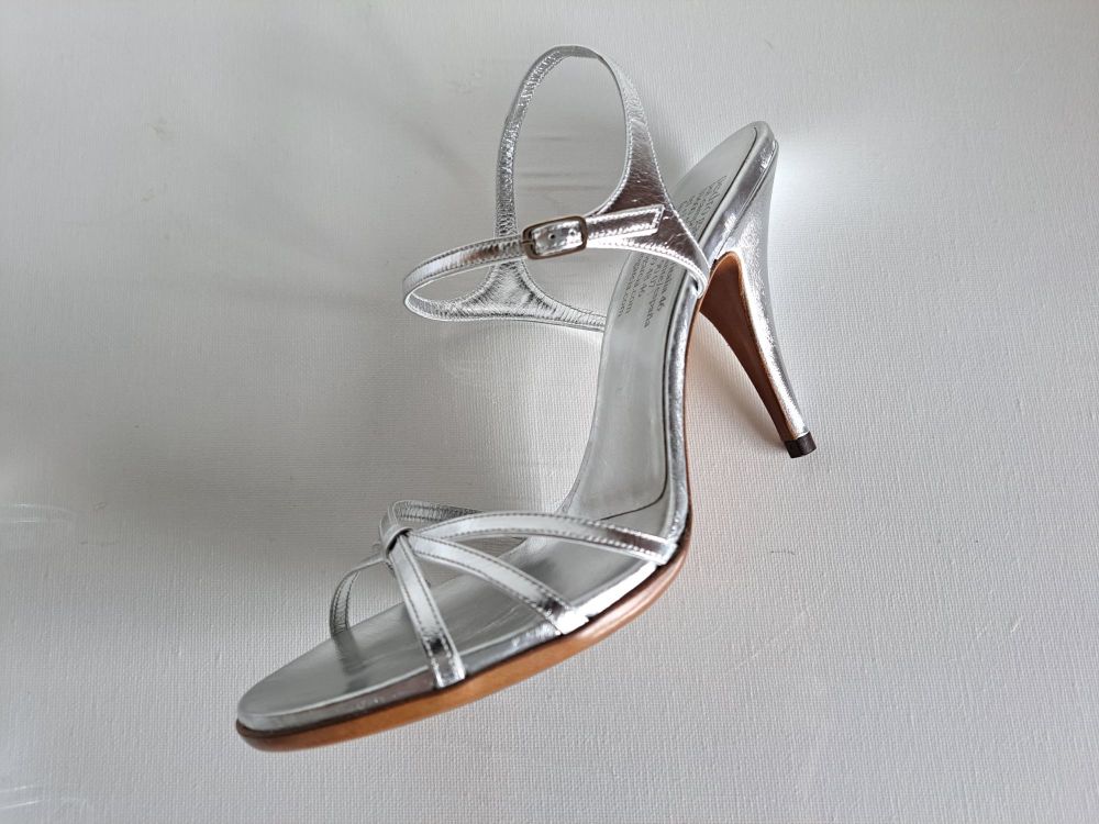 Pedro Garcia Silver Strappy Sandals size 6