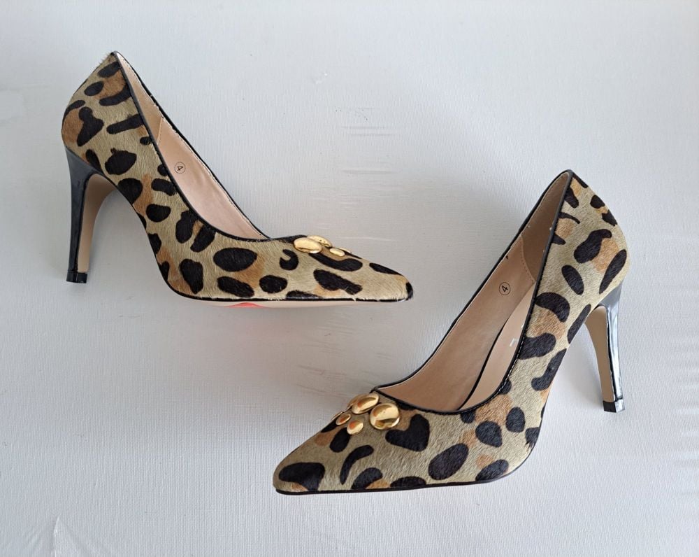 Ravel designer shoes leopard print court heels size 4