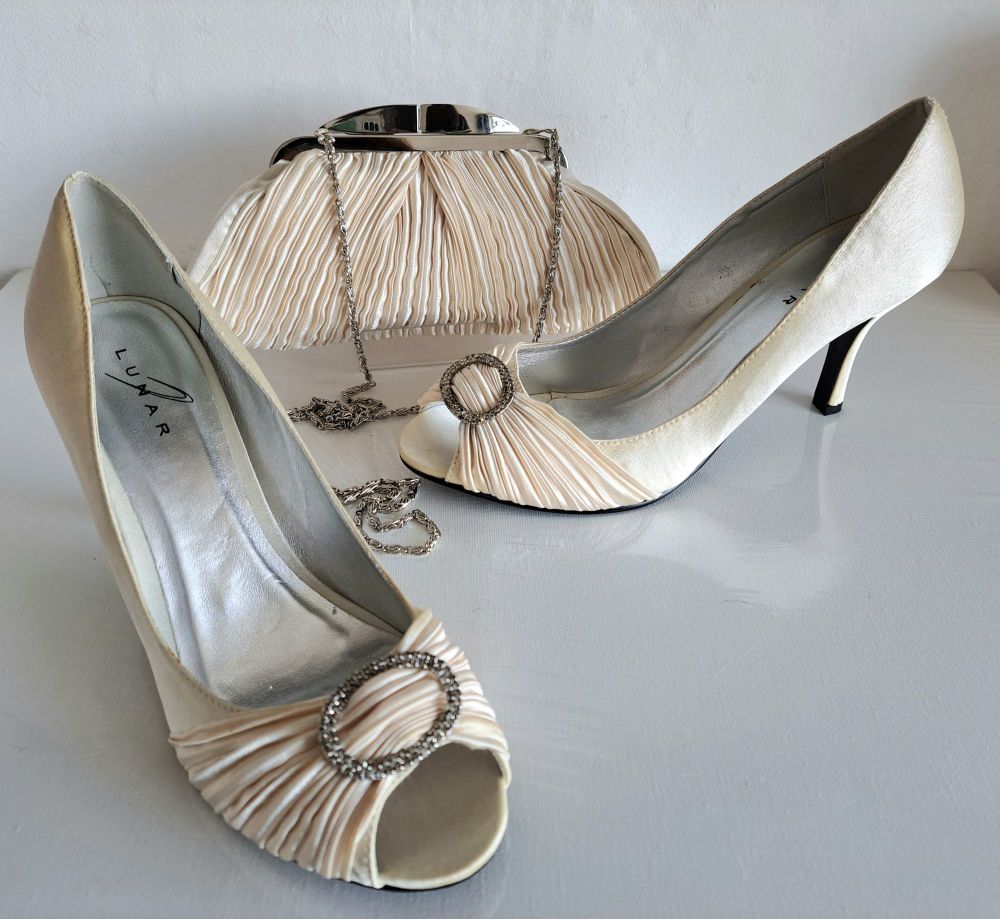 Lunar ivory/gold satin peeptoe heels matching bag size7.5 - 8