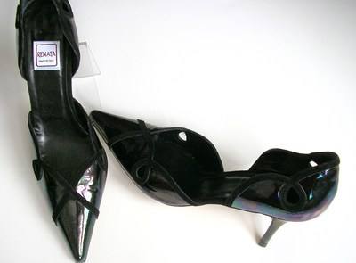 Renata designer shoes black petroleac patent occasions shoes size 5.5