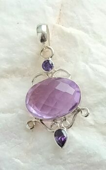 Lilac amethyst gemstone quartz pendant