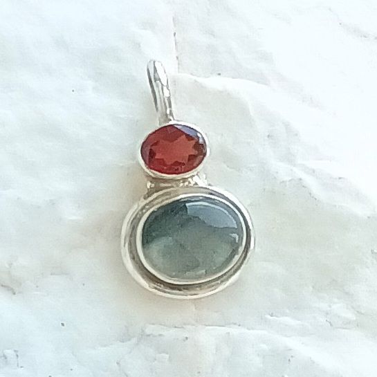 Garnet Labradorite Crystal Gemstone Silver Pendant