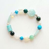 Gemstone crystal stretch bracelet turquoise