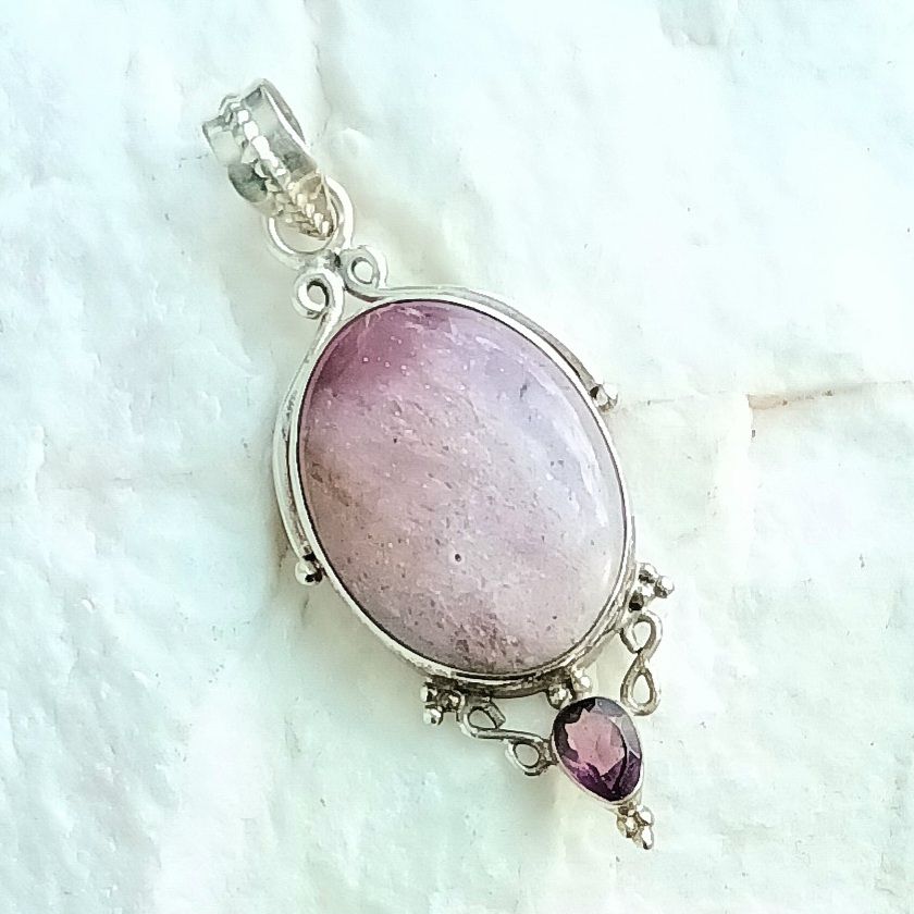Lilac Agate Amethyst Stylish Silver Gem Pendant