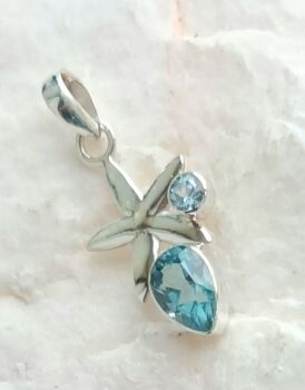 Blue topaz crystal star silver pendant