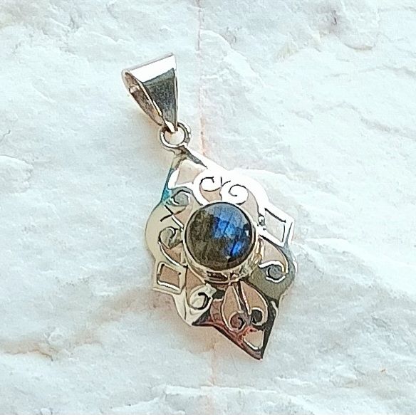 Labradorite Ornate Silver Crystal Pendant