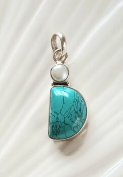 Turquoise pearl pendant silver