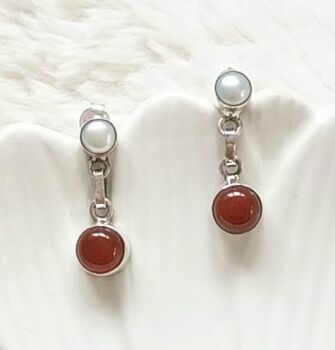 Pearl and carnelian stud silver earrings 9