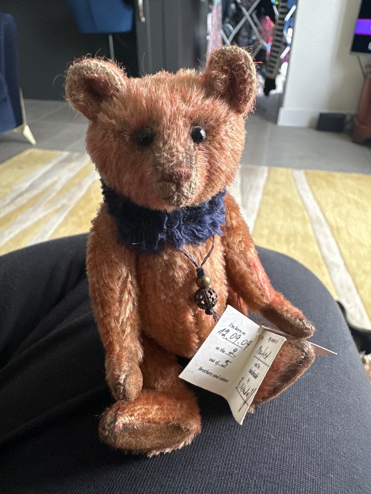 Manfred by Nugget Bears