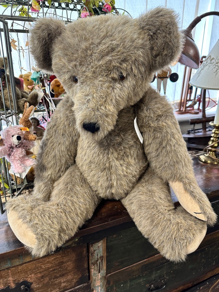 Handmade Artist Bears Adoption Agency. Buy your bear here