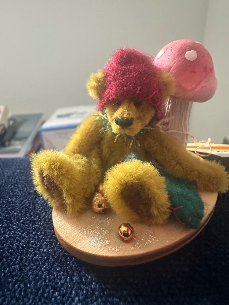 Pipedream bears