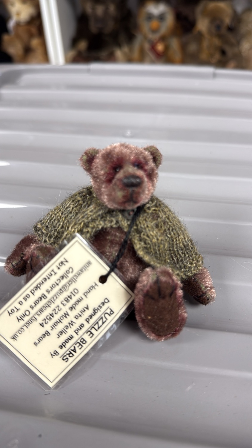 Reserved puzzle bears