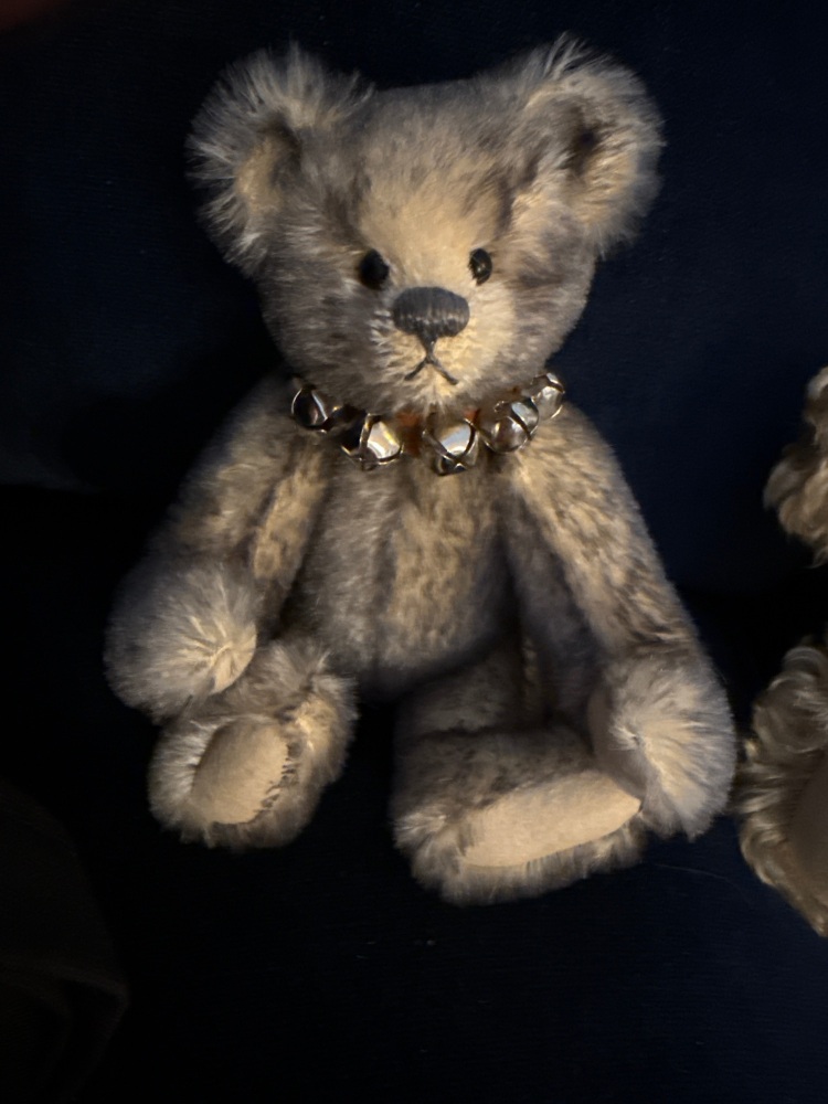 Sander bear made by Sandra Dick