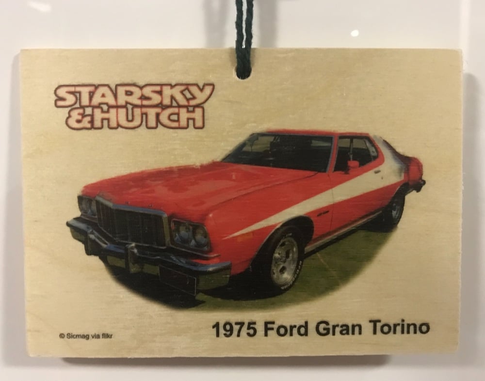 Ford Gran Torino 1975 from Starsky & Hutch - Wooden plaque 148 x 105mm