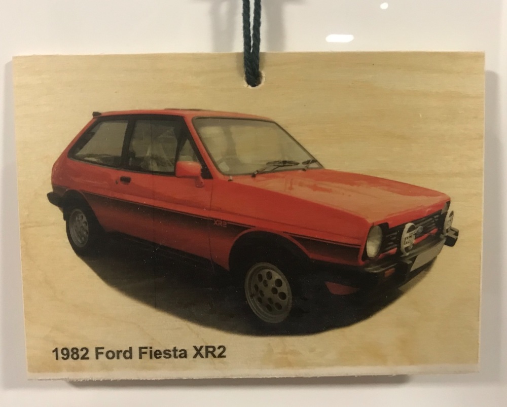 Ford Fiesta XR2 1982 - Wooden Plaque 148 x 105mm