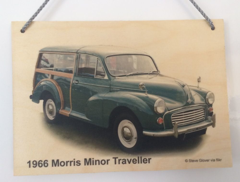 Morris Minor Traveller 1966 (Green)- Wooden Plaque A5 (210 x 148mm)
