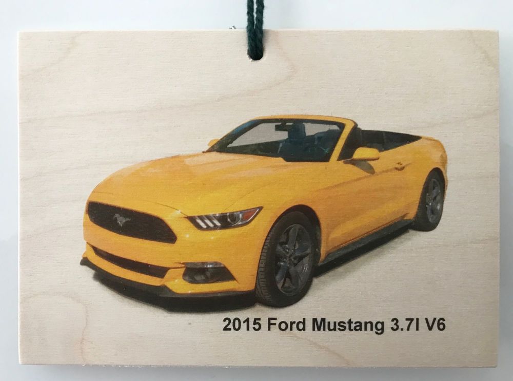 Ford Mustang 3.7litre 2015 Convertible - Wooden Plaque A6(148 x 105mm)