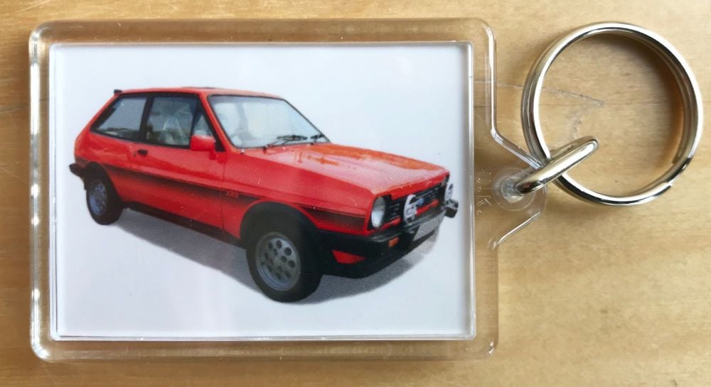 Ford Fiesta XR2 1982 - Plastic Keyring with 35 x 50mm Insert - Free UK Deli
