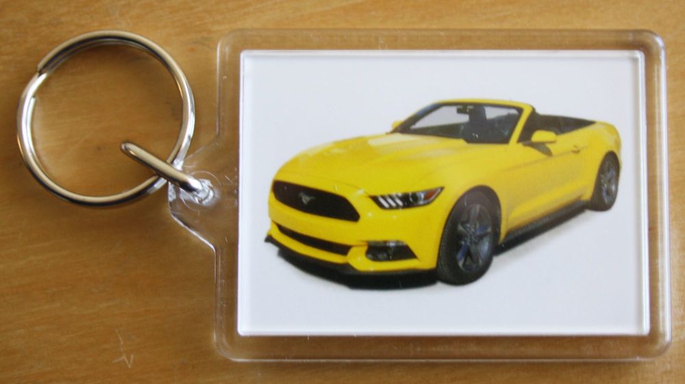 Ford Mustang 3.7l 2015 Convertible - Plastic Keyring with 35 x 50mm Insert