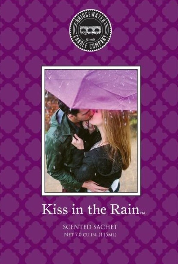 Kiss In The Rain Fragrant Sachet