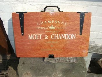 Moet & Chandon Varnished Wooden Drink Case Box