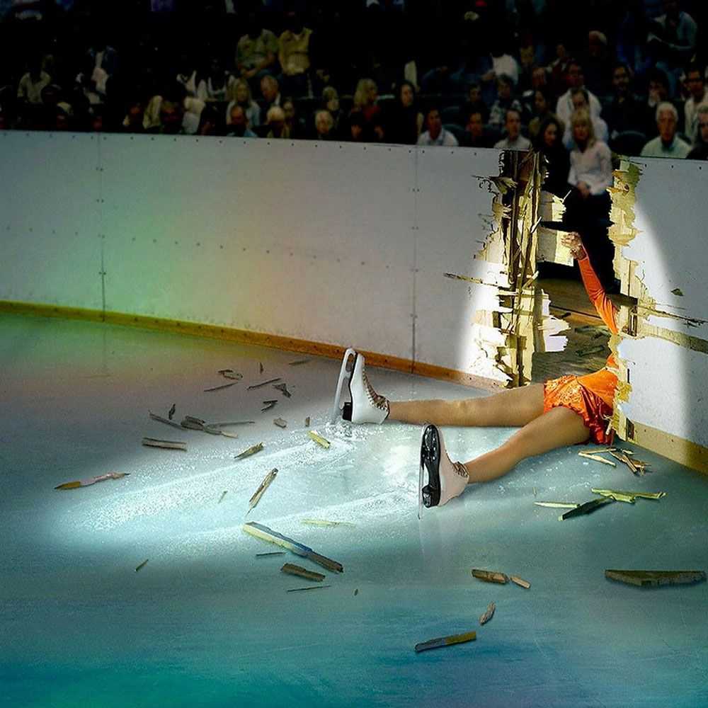 Hilarious-and-Perfectly-Timed-Sports-Photos-of-Athletes-Caught-Mid-Action-2