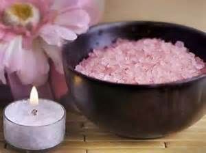 HIMALAYAN Rock Salt -bowl of salt and t-lite 2022