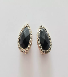 CLIP/ER/8  Vintage Silver surrounding Central Onyx Rhinestone Clip on Earrings