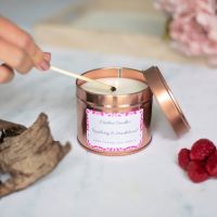 Raspberry & Sandalwood Candle Tin