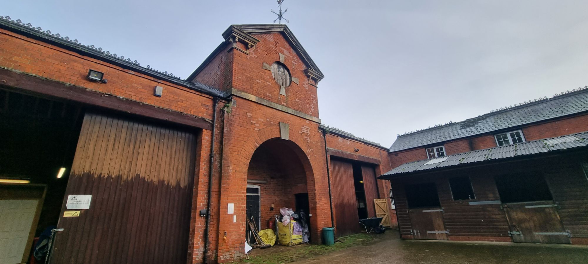 Barn Conversions and Heritage Agricultural Buildings - Specialists in support for all forms of change of use planning applications