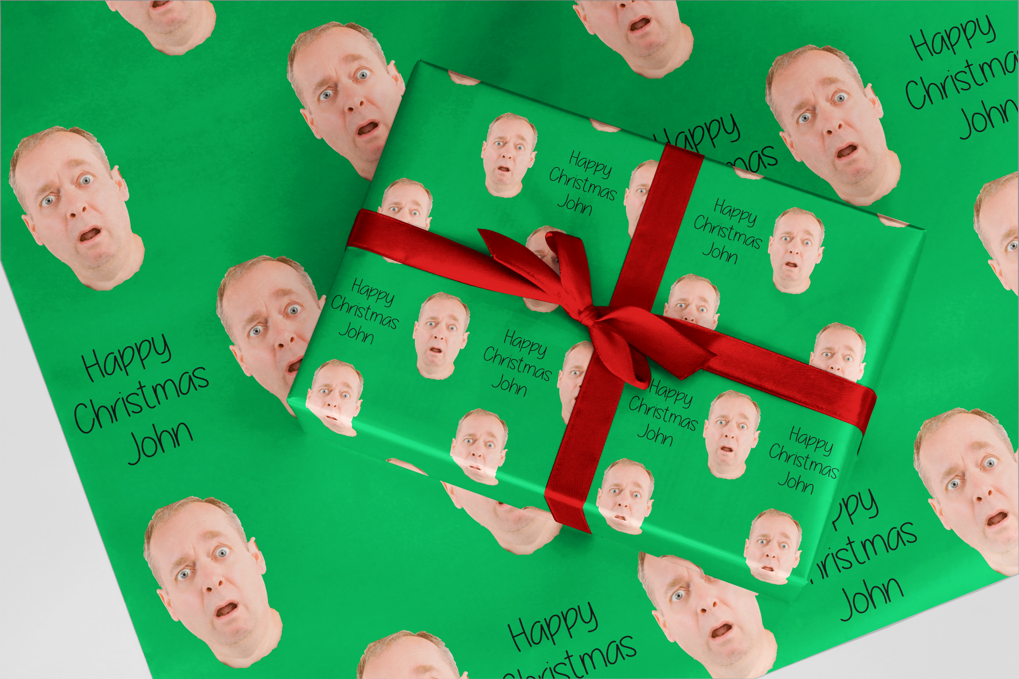 christmas paper on roll.png
