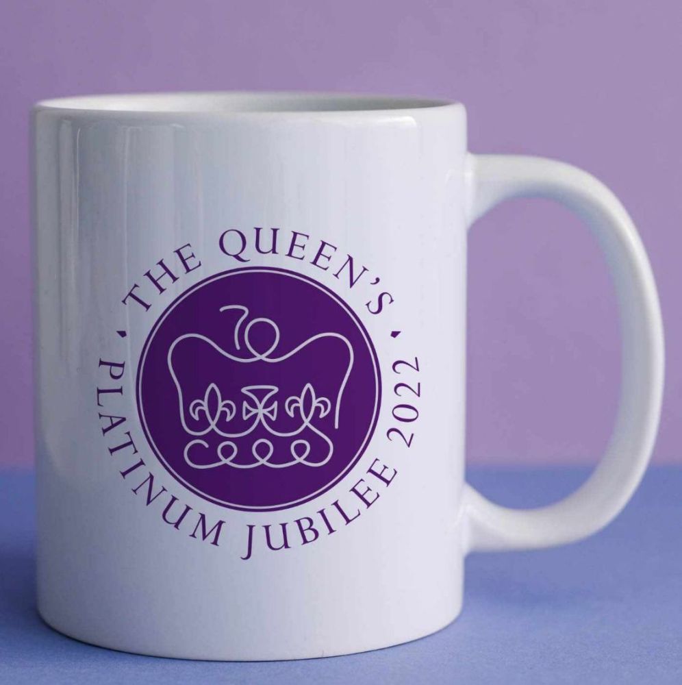 Queen Elizabeth II Mug - Official Logo of Platinum Jubilee Celebration of 70 Years Monarch, 1952-2022 Celebratory Gift Traditional