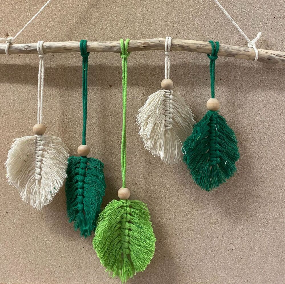 Macrame Leaf Hanging
