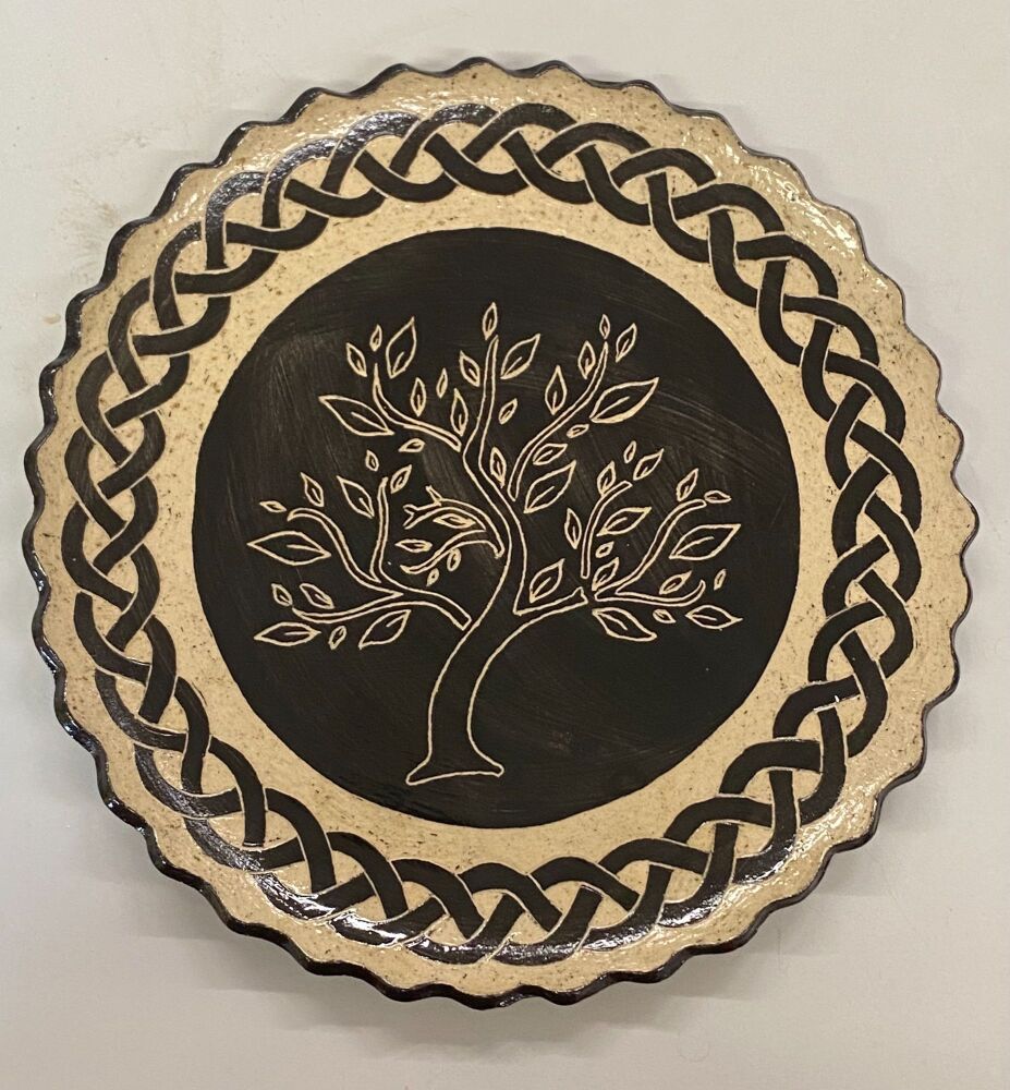 Medium Sgrafitto Plate