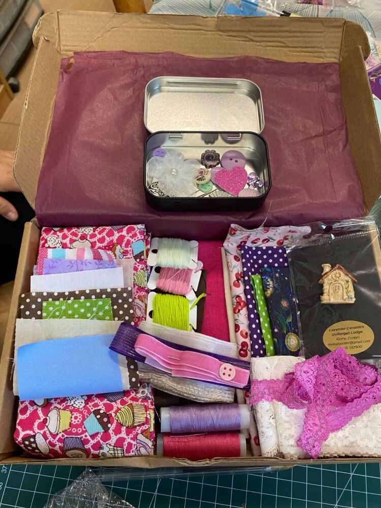 Deluxe Mindful Slow Stitch Box